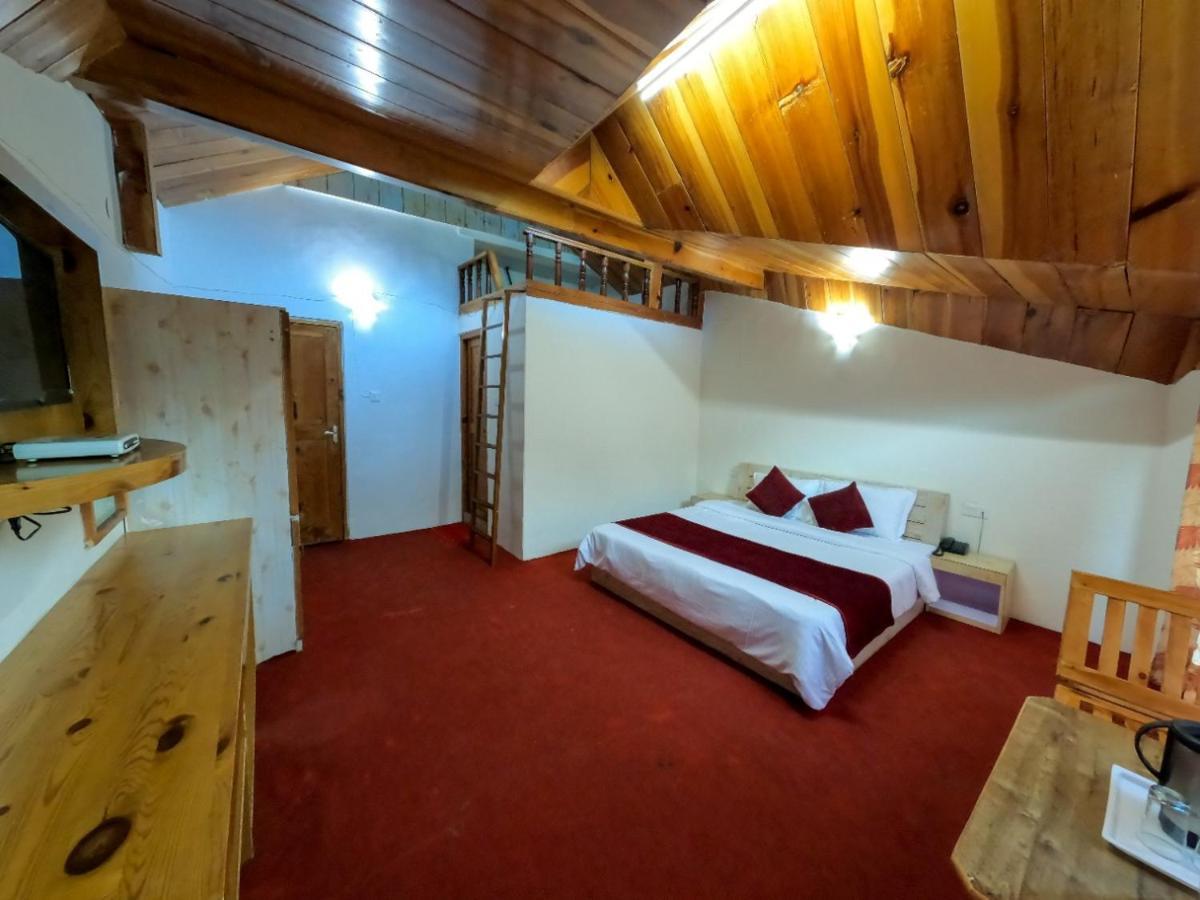 Shivalaya Retreat Hotell Manāli Exteriör bild