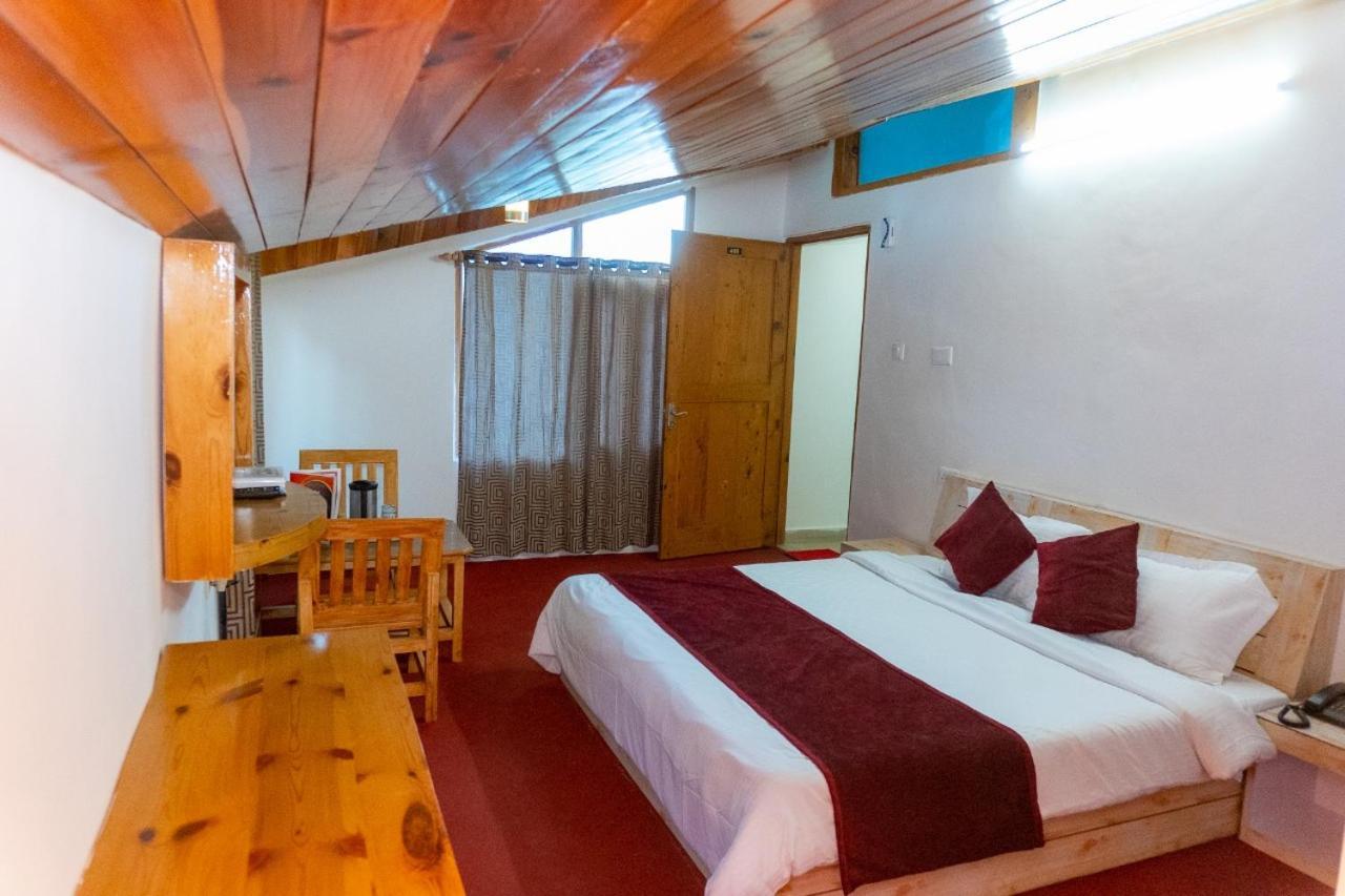 Shivalaya Retreat Hotell Manāli Exteriör bild
